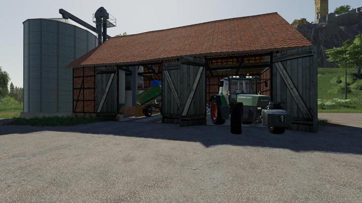 FS19 - Placeable Barn With Silos V1