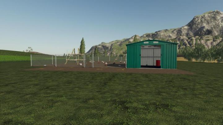 FS19 - Metal Fence Chicken Stable V1