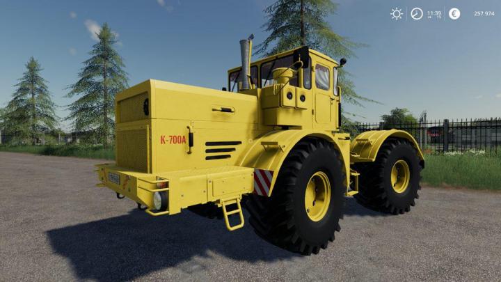 FS19 - Kirovets K-700A With Curtains V1.2